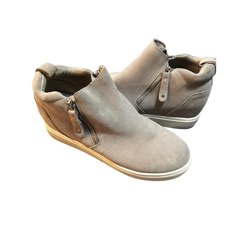 Women's Gray Slip-On ElWedgeSneakers